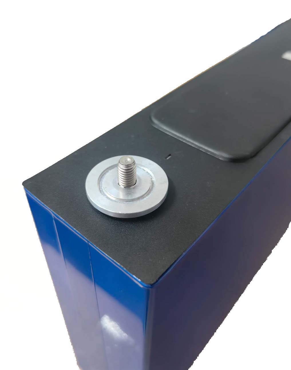 Hithium 1175 Ah LiFePO4 Batterien 16 Stück Set 0 % MwSt.